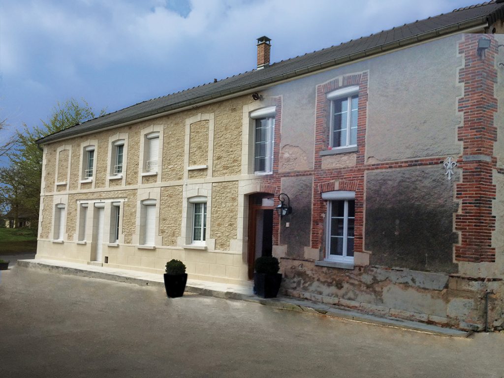 Ravalement de façade très abîmée avec l'enduit Decopierre